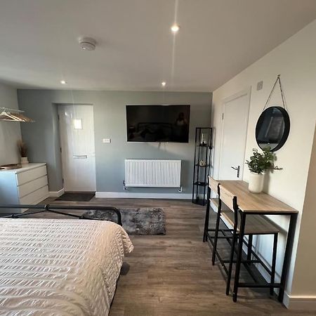 Abbotsbury 1 Bed Studio Opposite Uwe Free Parking Bristol Exterior foto